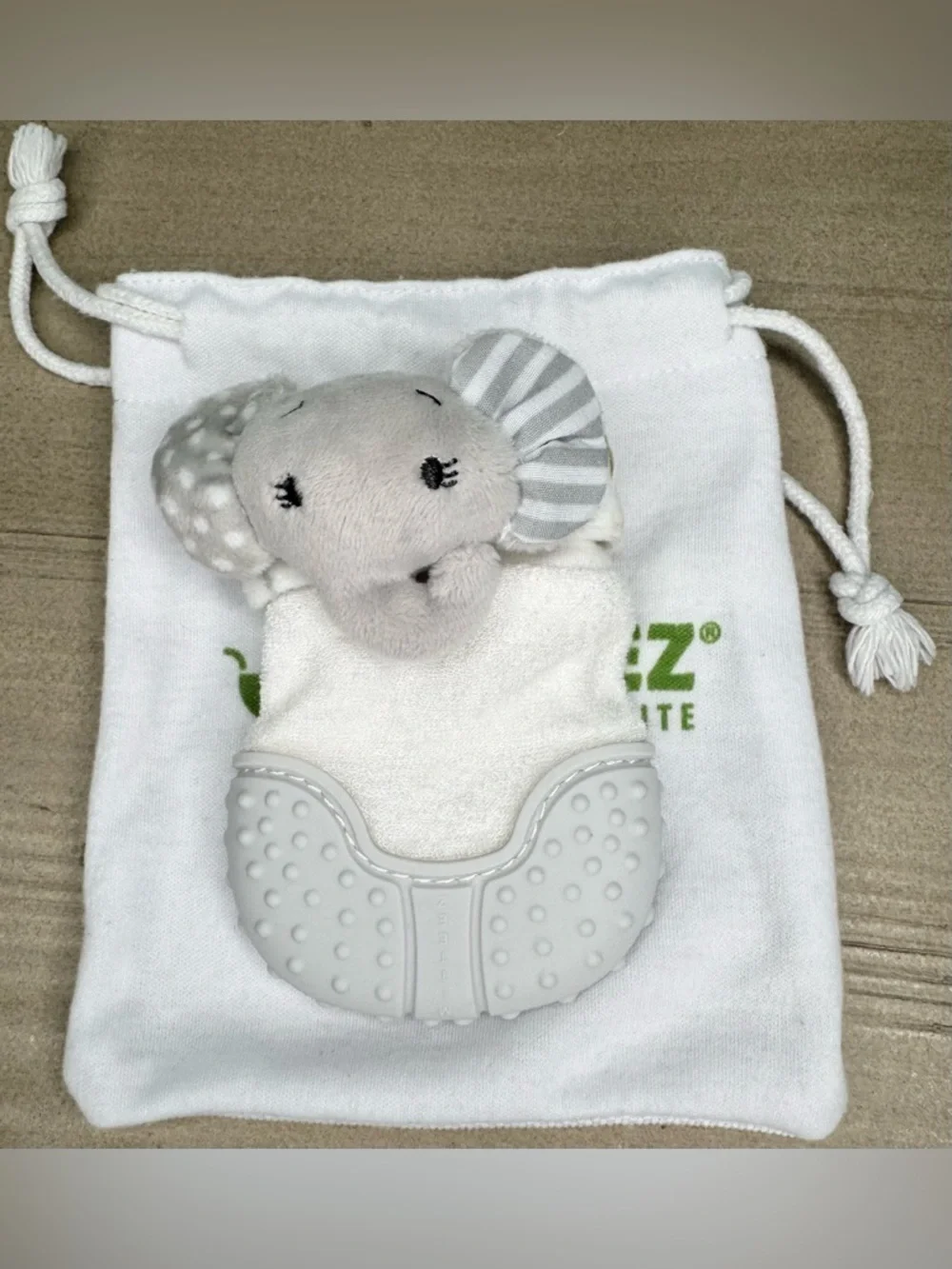 Mitteez Organic Teething Mitten - Ella the Elephant